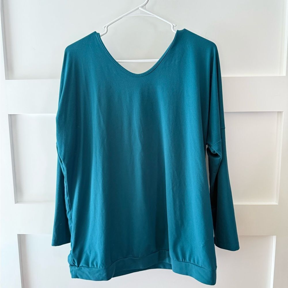 Teal Long Sleeve T-Strap Back Top